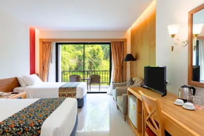 Tinidee Golf Resort Phuket – Foto 2